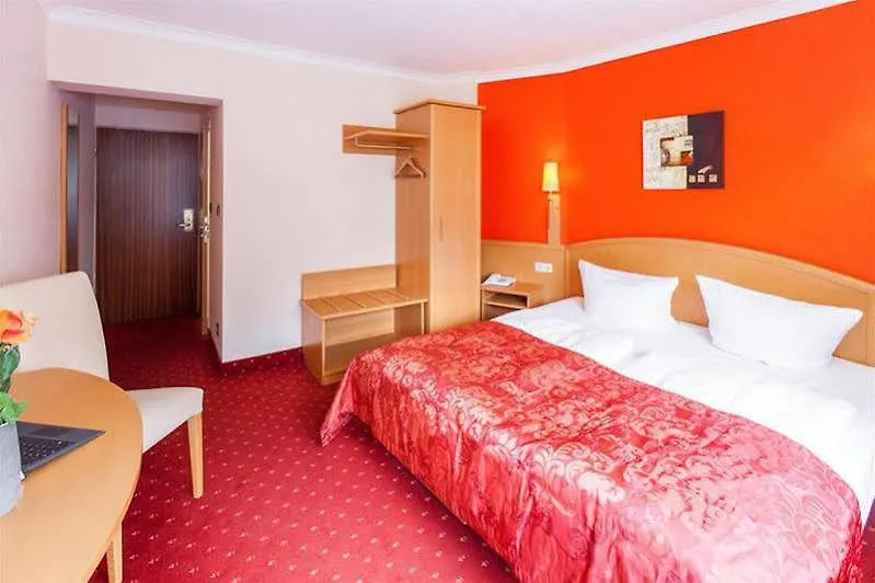 Bristol Munchen Hotel  Múnich